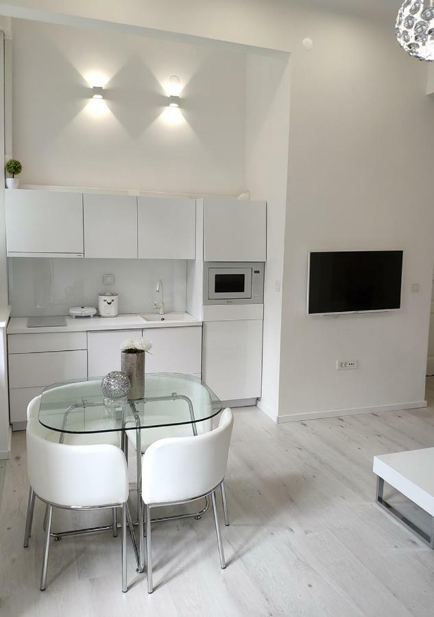 Luxurios And Historic Apartment "Shine" - Right On The Main Square Zagreb Exterior foto